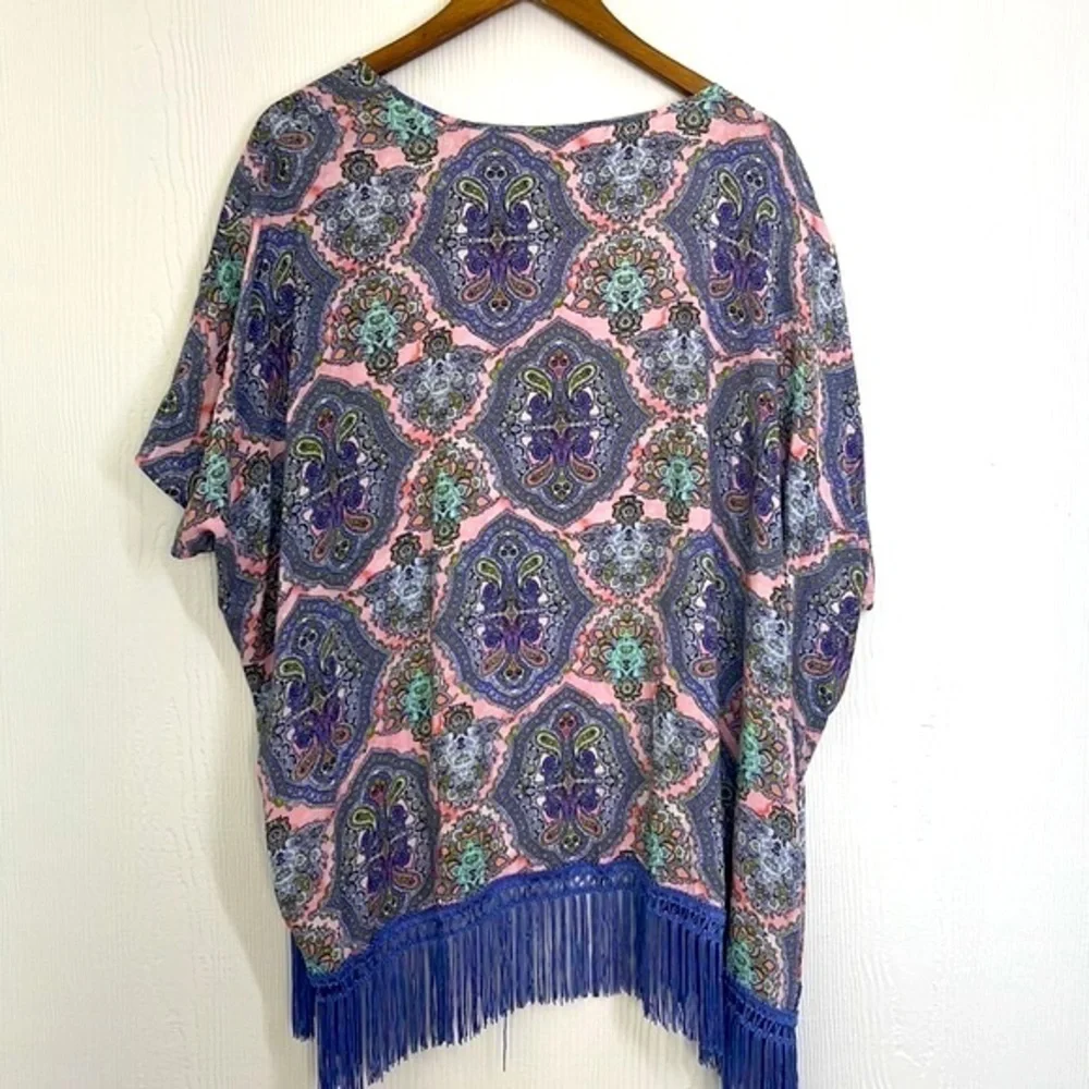 Victoria Secrets -  Colorful Paisley Rayon Fringe Short Sleeve Kimono Size XS /S